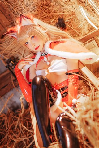 一千只猫薄禾-圣诞狼女 - 0002.jpg