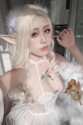 一笑芳香沁-少女与花 - 0007.jpg