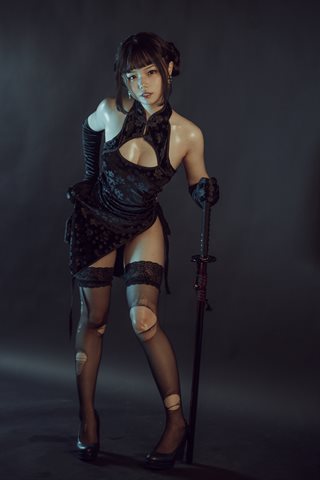 七月喵子-穿黑旗袍耍剑 - 0019.jpg