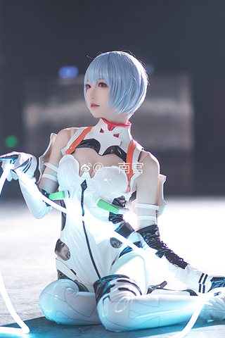 南宫-场照-绫波丽 - 0014.jpg