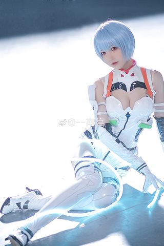 南宫-场照-绫波丽 - 0015.jpg