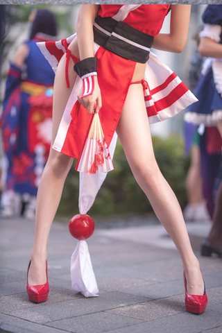 南宫-场照-腿1 - 0003.jpg