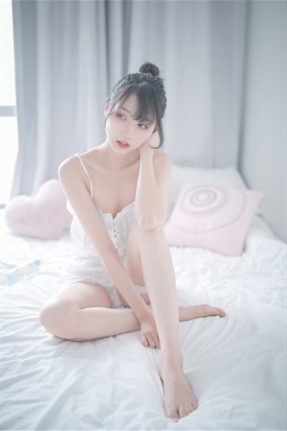 周叽是可爱兔兔-白色睡衣 - 0009.jpg