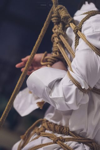 啊日日_Ganlory-吊挂式后辈 - 0002.jpg