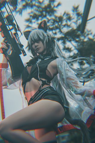 如月灰-明日方舟 黑 - 0002.jpg