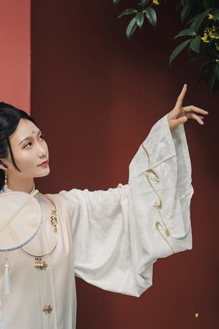 如月灰-汉服 大慈寺外景 - 0002.jpg