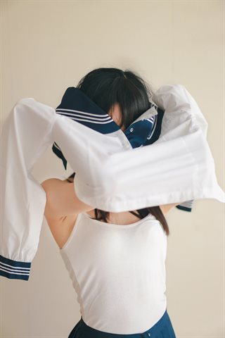 木绵绵OwO-水手服cos - 0021.jpg