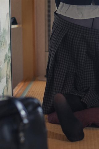 木花琳琳是勇者-女子校生 COLLECTION Vol.2(名校大小姐2 爱欲沉沦) - 0023.jpg