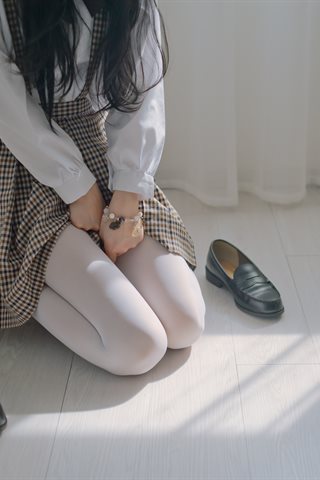 木花琳琳是勇者-女子校生 COLLECTION Vol.3(名校大小姐3 爱欲沉沦)(生〇台中学·前篇) - 0008.jpg