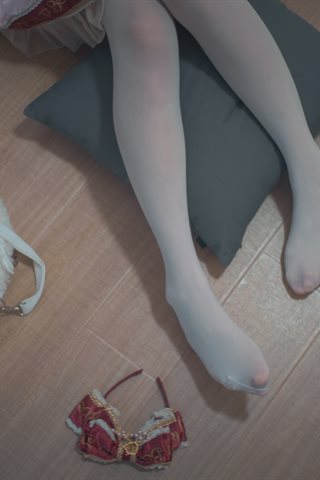 木花琳琳是勇者-时间封锁 Vol.4(每天回家都看到琳琳在装死4) - 0010.jpg