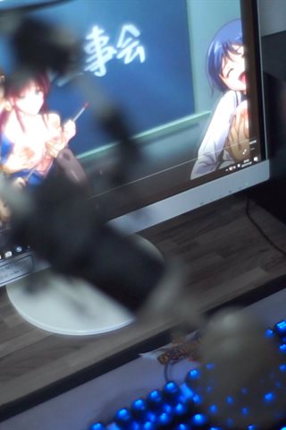 木花琳琳是勇者-最近妹妹的样子有点怪 - 0002.jpg