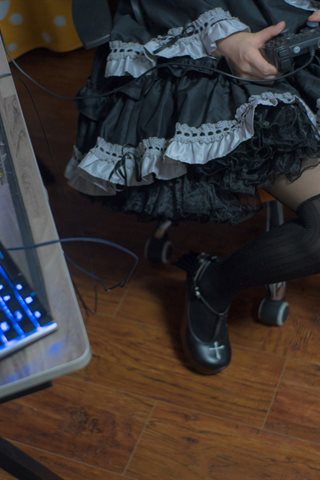 木花琳琳是勇者-最近妹妹的样子有点怪 - 0009.jpg