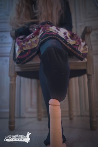 木花琳琳是勇者-本格美少女 S E X - TZAR BOMB EP.XIII (Gothicslut) - 0014.jpg