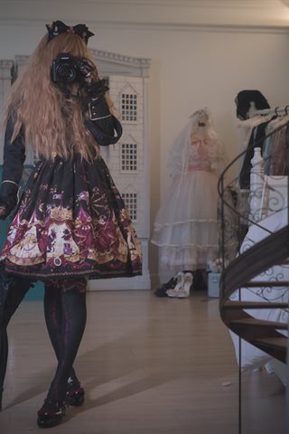 木花琳琳是勇者-本格美少女 S E X - TZAR BOMB EP.XIII (Gothicslut) - 0046.jpg