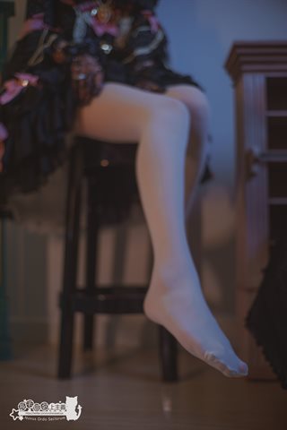 木花琳琳是勇者-本格美少女 S E X - TZAR BOMB EP.XIV (Calochortus) - 0004.jpg