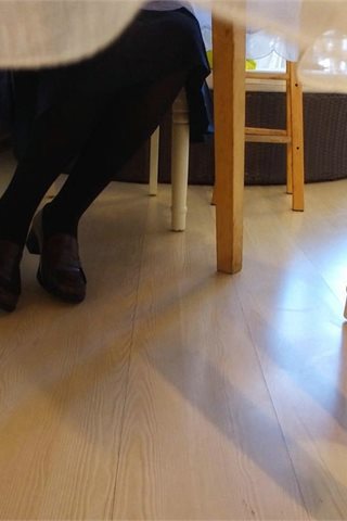 木花琳琳是勇者-桌下极乐 - 0019.jpg