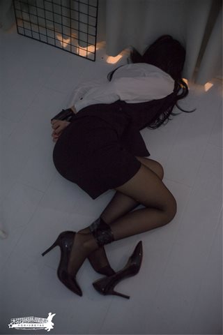 木花琳琳是勇者-监禁·本篇 - 0010.jpg