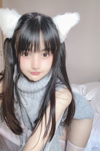 桜井宁宁-白い猫ちゃん - 0046.jpg