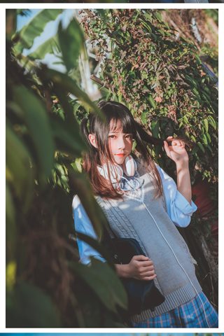 桜桃喵-lofter套图-蜜桃苏打味的夏天 - 0005.jpg