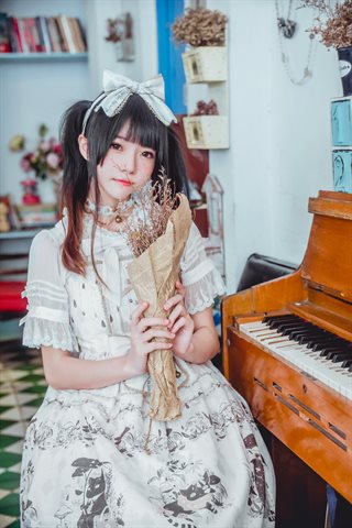 桜桃喵-lofter套图-雨中的猫 - 0009.jpg