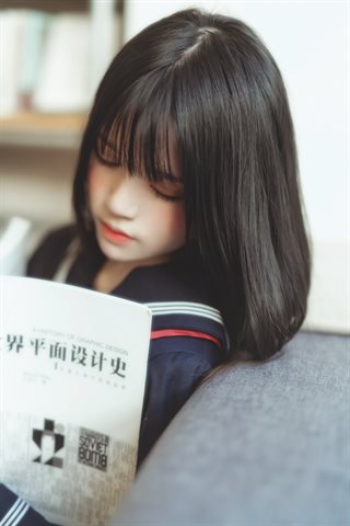 桜桃喵-小少女-黑色水手服 - 0034.jpg