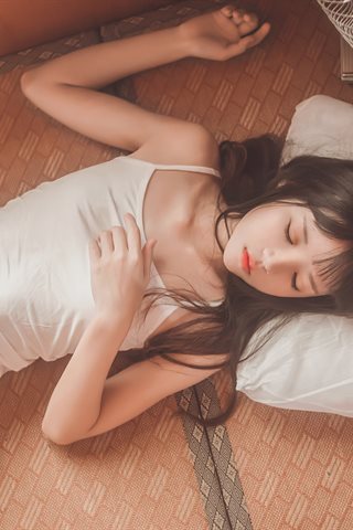 桜桃喵-桜桃未熟1-小背心换水手服 - 0010.jpg