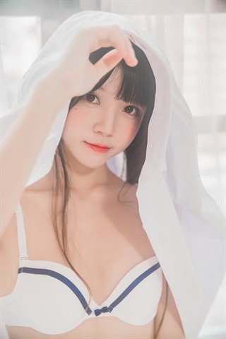 桜桃喵-桜桃未熟1-白衬衫双马尾 - 0030.jpg