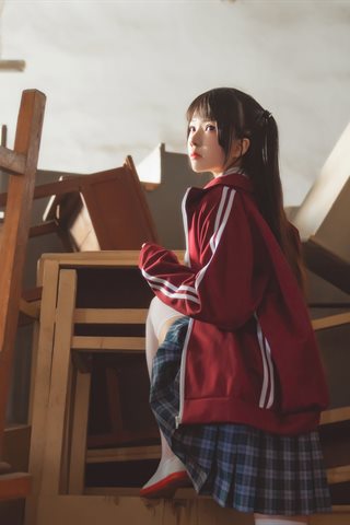 桜桃喵-桜桃未熟3-废弃教室 - 0004.jpg