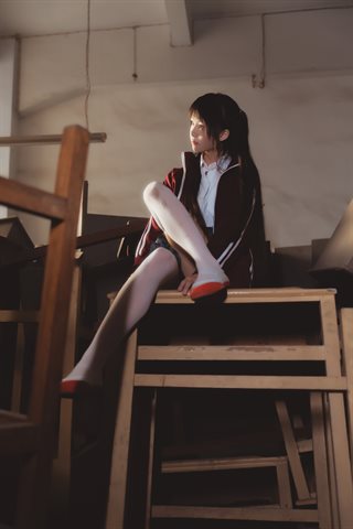 桜桃喵-桜桃未熟3-废弃教室 - 0010.jpg