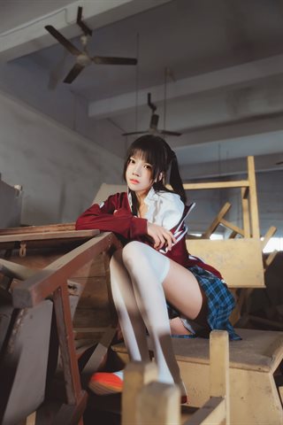 桜桃喵-桜桃未熟3-废弃教室 - 0032.jpg