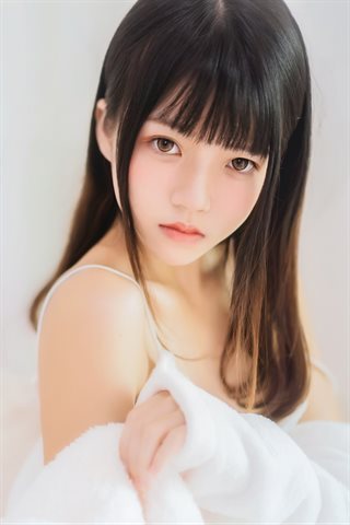 桜桃喵-纯白-冬眠 - 0006.jpg