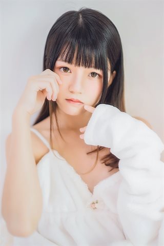 桜桃喵-纯白-冬眠 - 0007.jpg