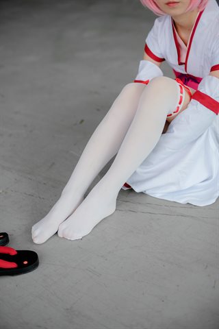 森萝财团-FREE-002 AnimePower07动漫展 幼年拉姆蕾姆腿图场照 - 0013.jpg