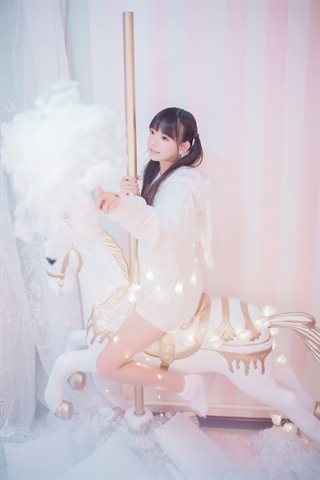 樱群-玻璃罩下的旋转木马 - 0006.jpg