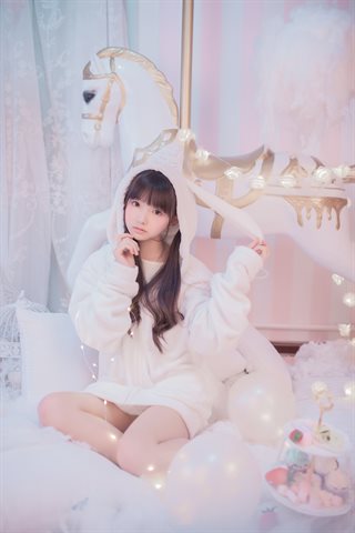 樱群-玻璃罩下的旋转木马 - 0011.jpg