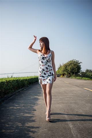 清水由乃-御风街拍 紧身裙肉丝 - 0094.jpg