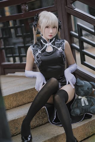 瓜希酱-穹妹 黑旗袍 - 0006.jpg