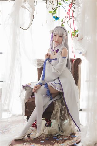 瓜希酱-艾米莉亚 - 0002.jpg