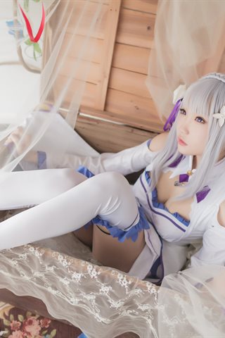 瓜希酱-艾米莉亚 - 0015.jpg