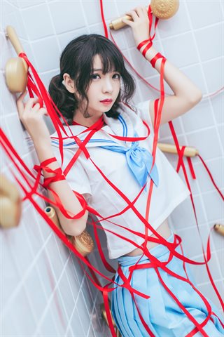 疯猫ss-制服少女写真集01-浴室JK - 0019.jpg