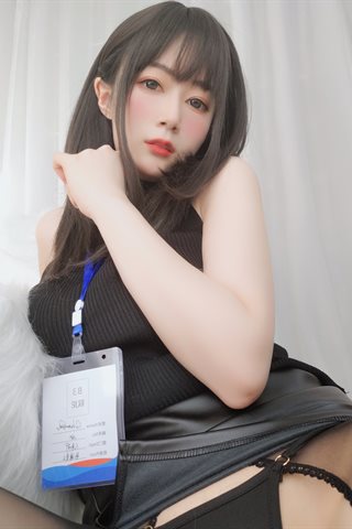 白银81-自撮り Vol.18 (動画入り) 职场新人 - 0114.jpg