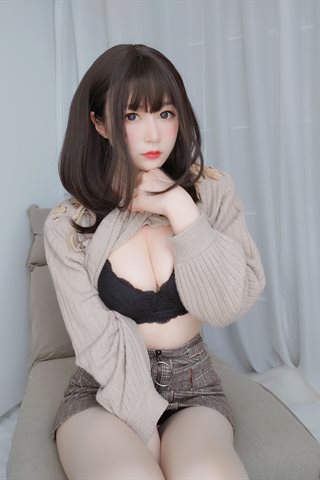 白银81-自撮り Vol.22 (動画入り) 甜美后辈日常篇 - 0123.jpg