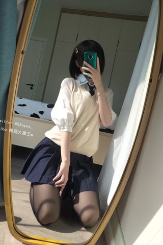 眼酱大魔王w-小学妹 - 0002.jpg
