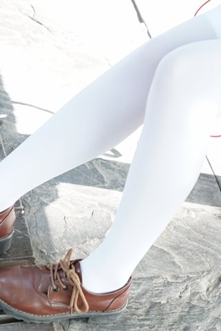 神楽坂真冬-早期写真-少女と自然と白い靴下 - 0065.jpg