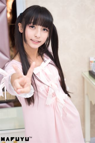 神楽坂真冬-早期写真-粉白条纹系列 - 0015.jpg
