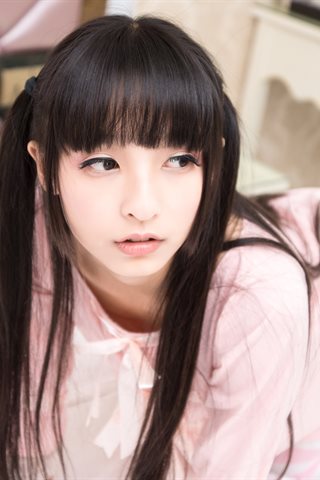 神楽坂真冬-早期写真-粉白条纹系列 - 0018.jpg