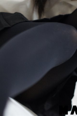 神楽坂真冬-早期写真-黑色过膝袜衬衫 - 0013.jpg