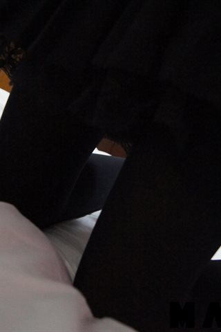 神楽坂真冬-早期写真-黑色过膝袜衬衫 - 0023.jpg