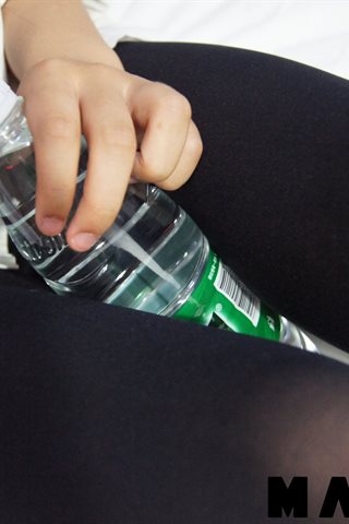 神楽坂真冬-早期写真-黑色过膝袜衬衫 - 0042.jpg