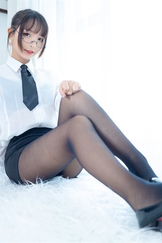 神楽坂真冬-真冬の电子相册29.《ホワイトオフィス》 - 0013.jpg